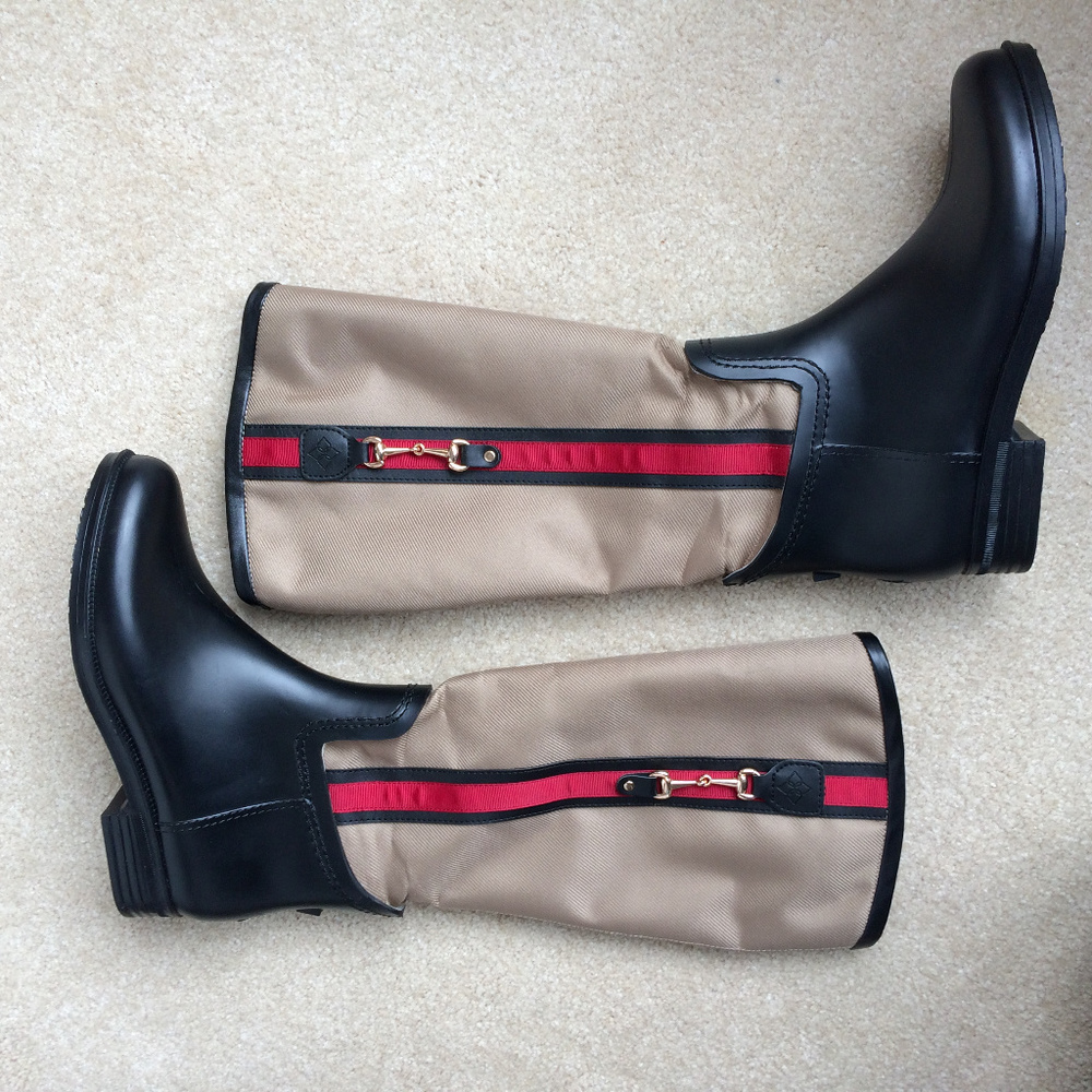 ⭐️HP⭐ Dav Coventry NWOT Tan Black Red Rain Boots 7 - Picture 5 of 8